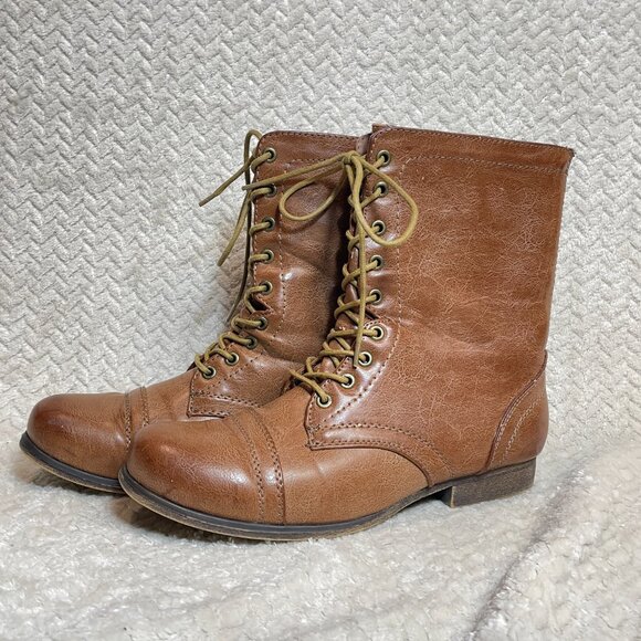 Madden Girl Gavinn Brown Lace Up Cottagecore Boots with Back Zip Size 11 - Picture 2 of 10